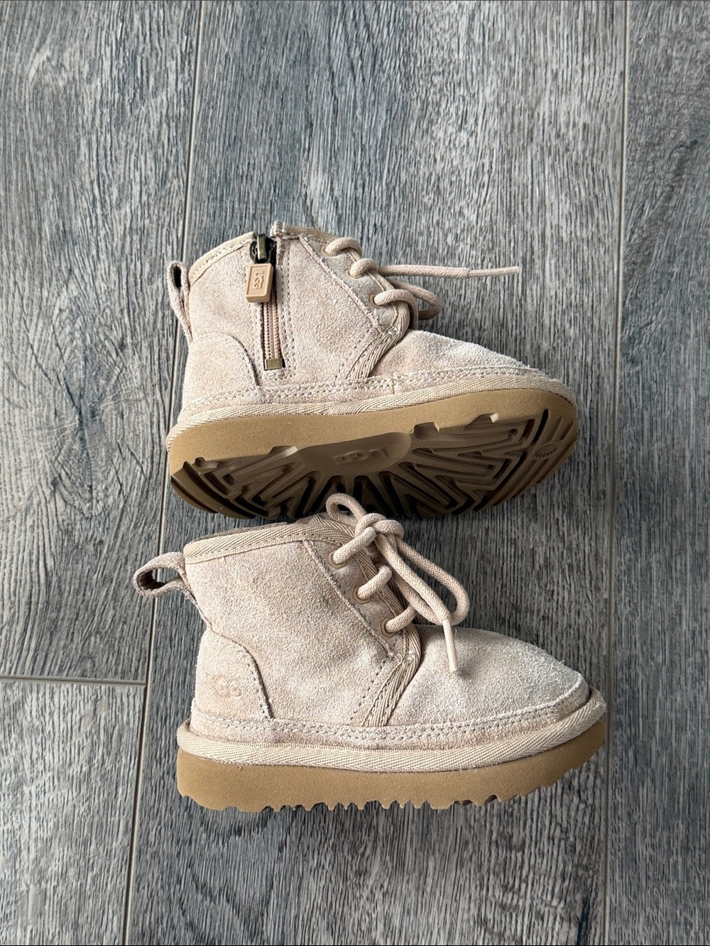 UGG Kids Tan Suede Ankle Boots with Lace and Side Zip